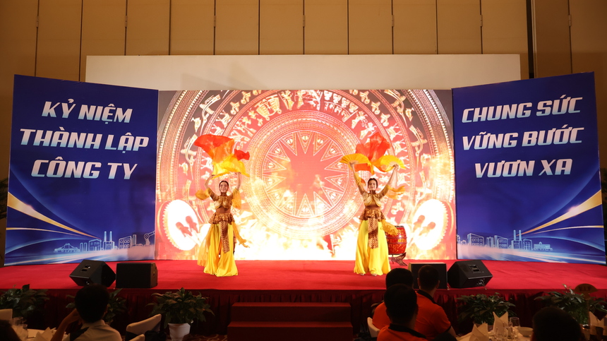 Tiết mục biểu diễn văn nghệ